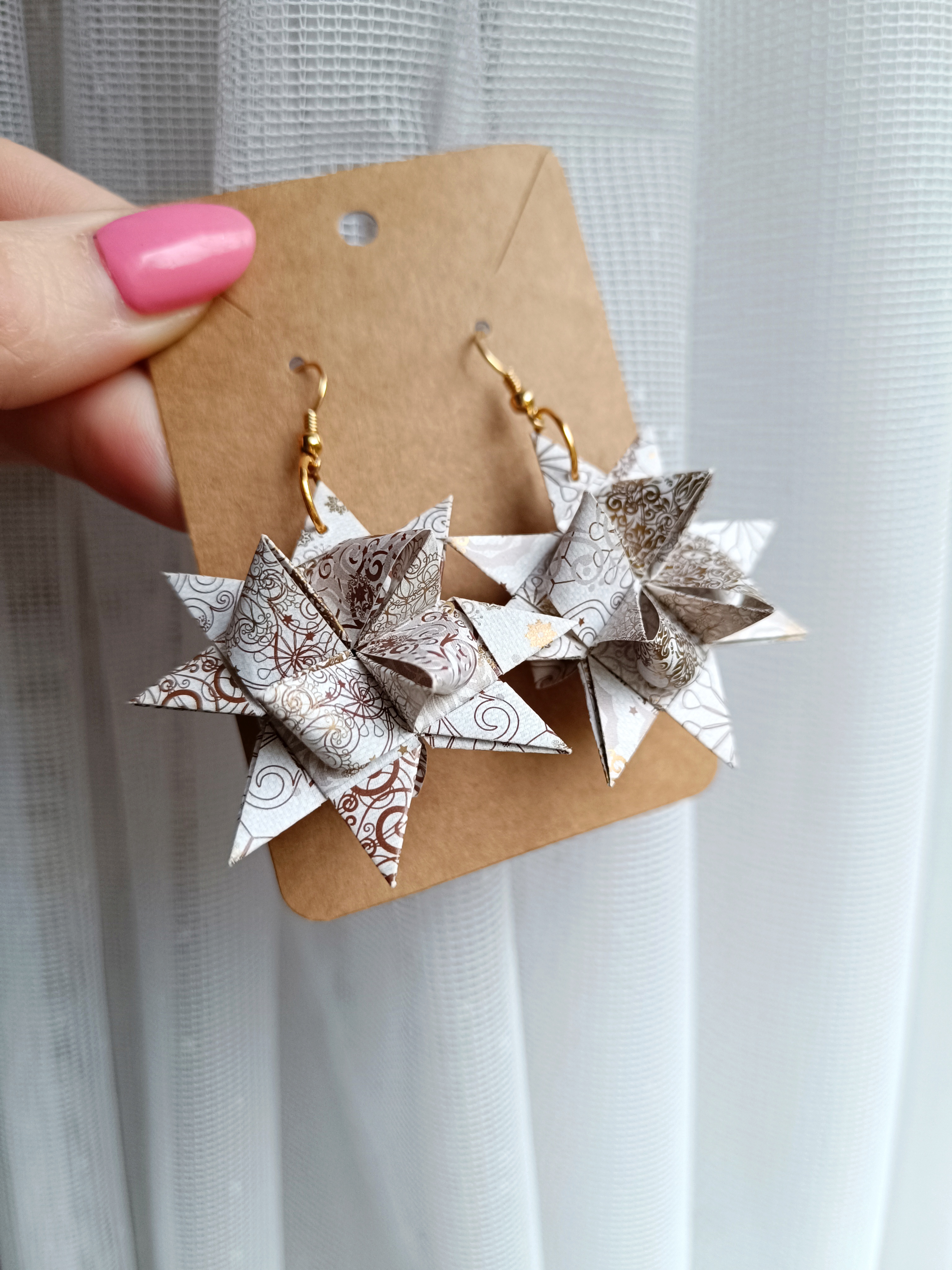 Origami náušnice hvězdičky bílé / hnědé / zlaté