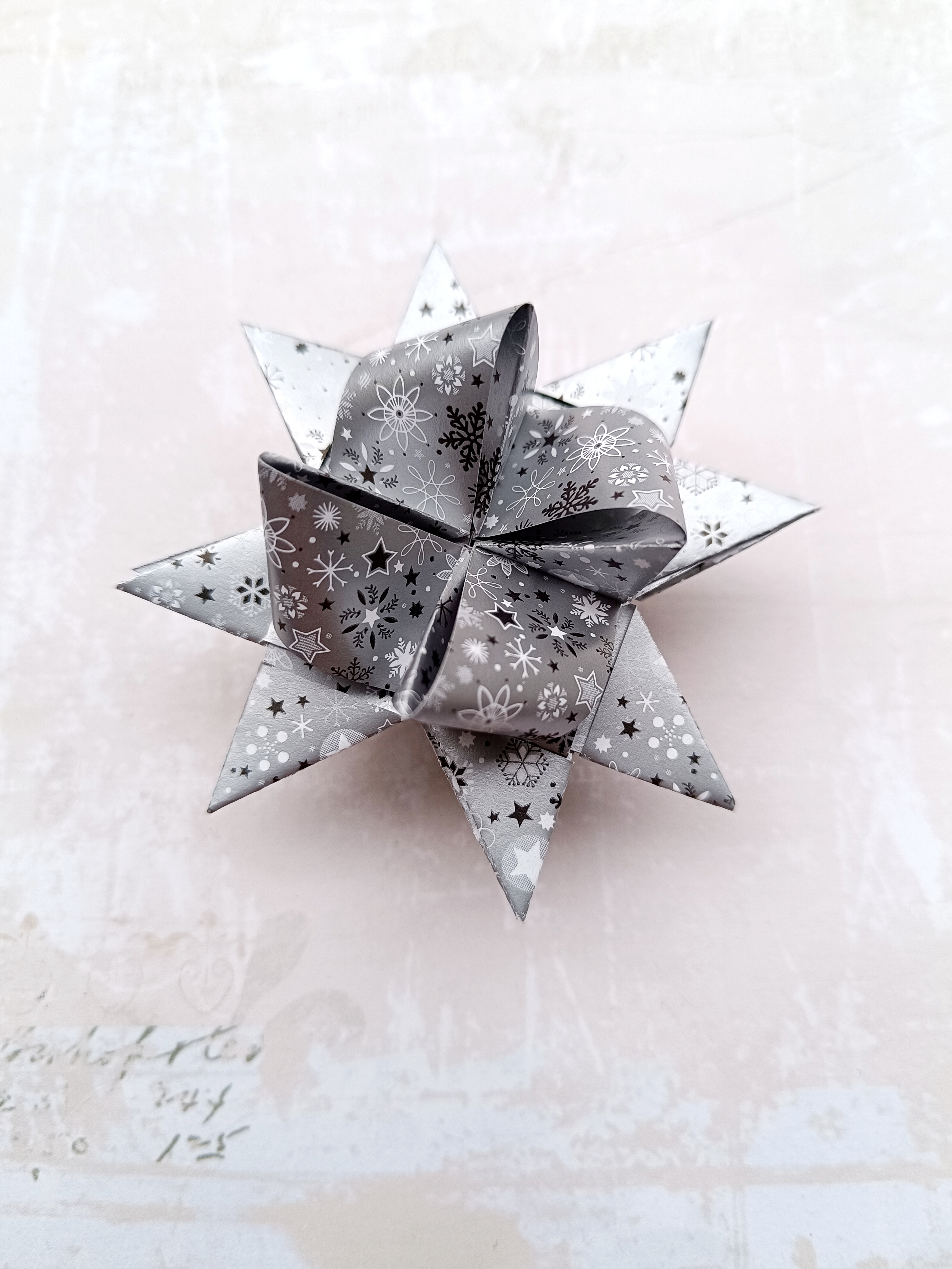 Origami hvězdičky stříbrná