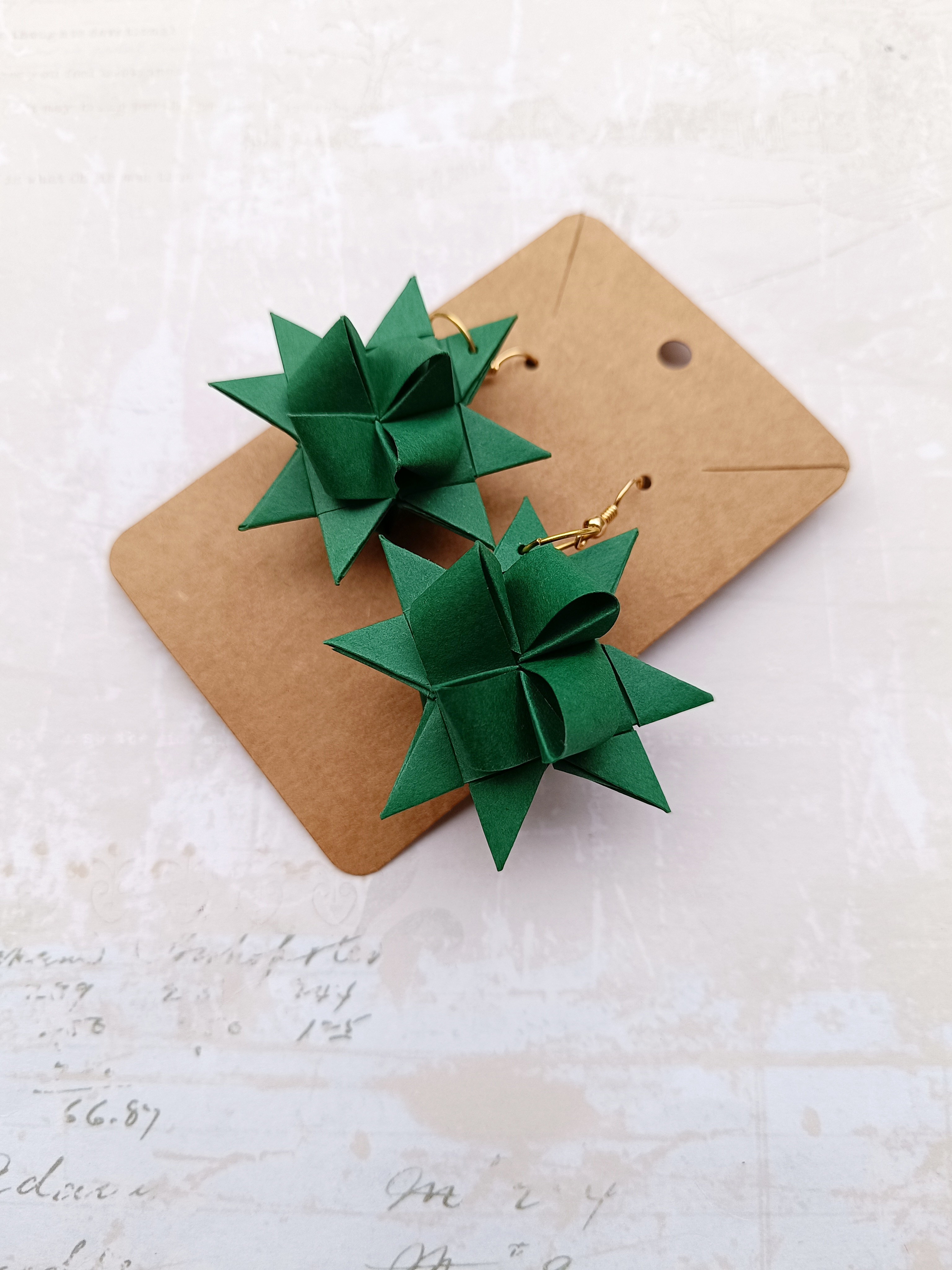 Origami náušnice hvězdičky tmavě zelené