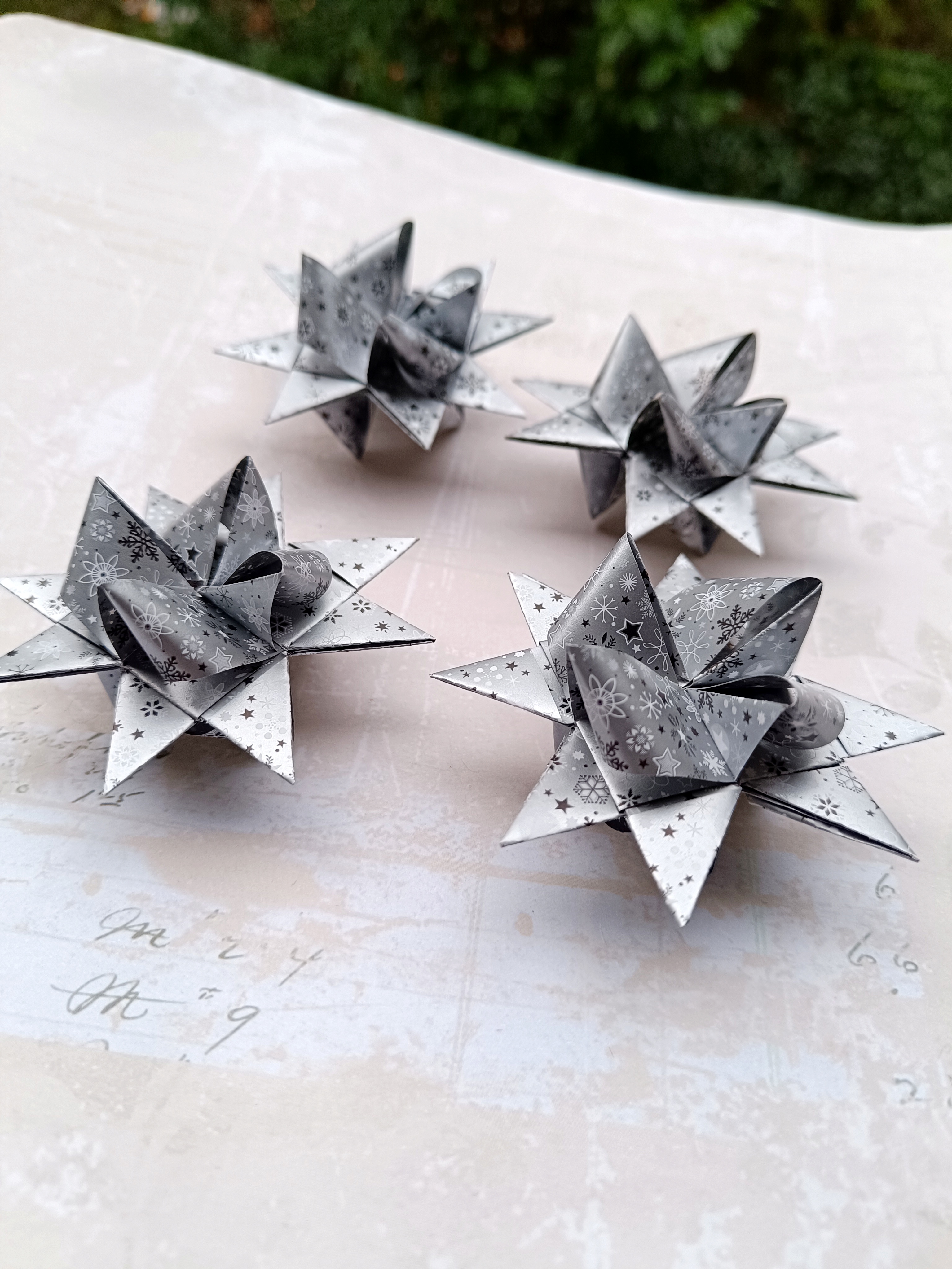 Origami hvězdičky stříbrná