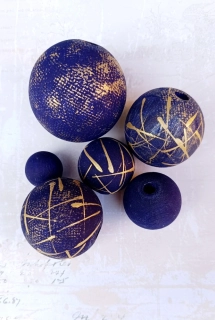 Korálky dark blue / gold