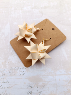 Origami náušnice smetanové